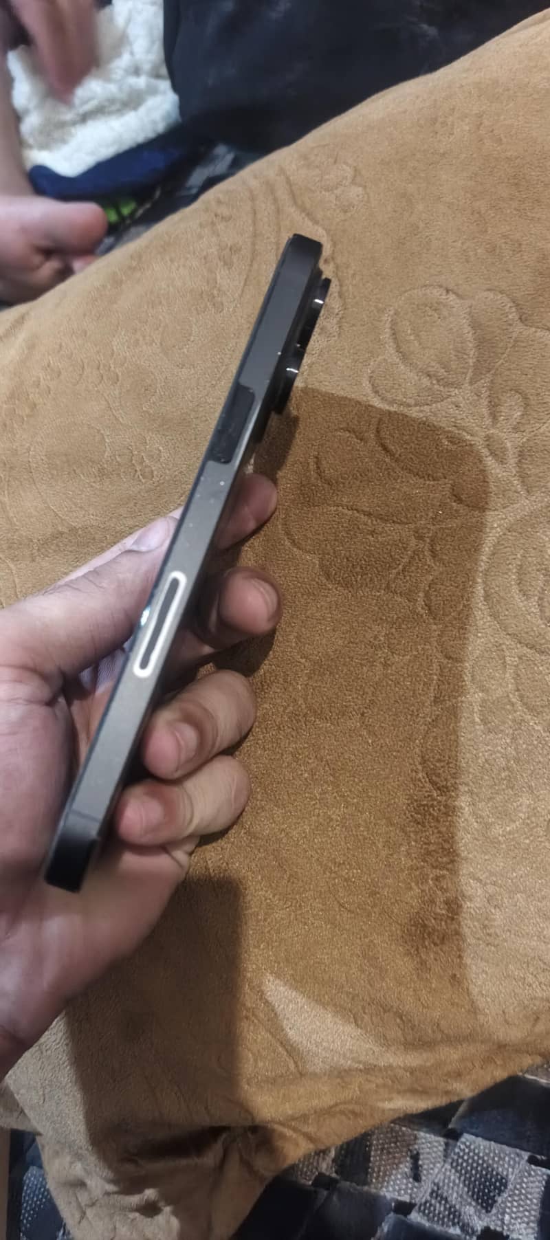Apple iPhone 14 Pro Max 4