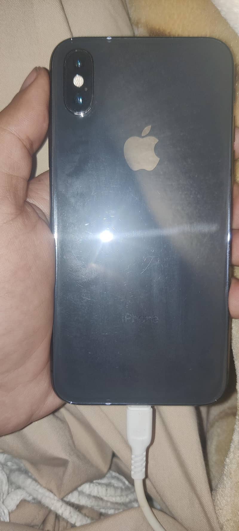 Apple iPhone XS 1