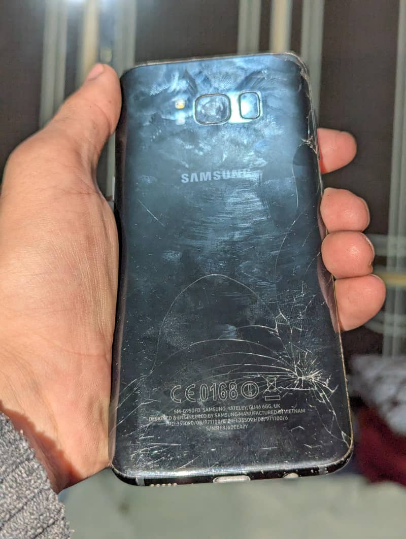 Samsung Mobile S8 3