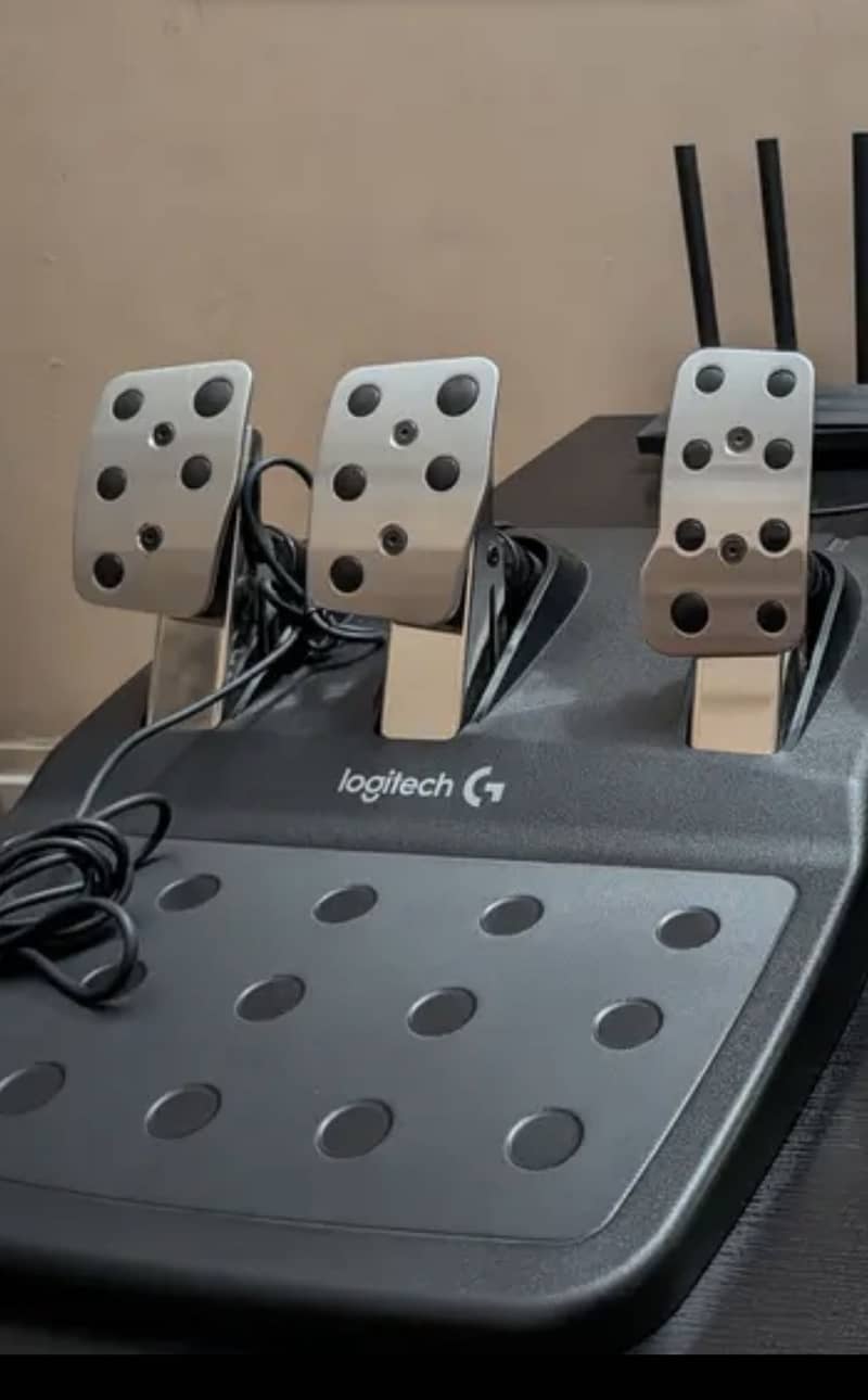 Only pedal 0
