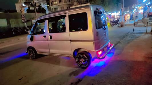 Daihatsu Hijet 2013