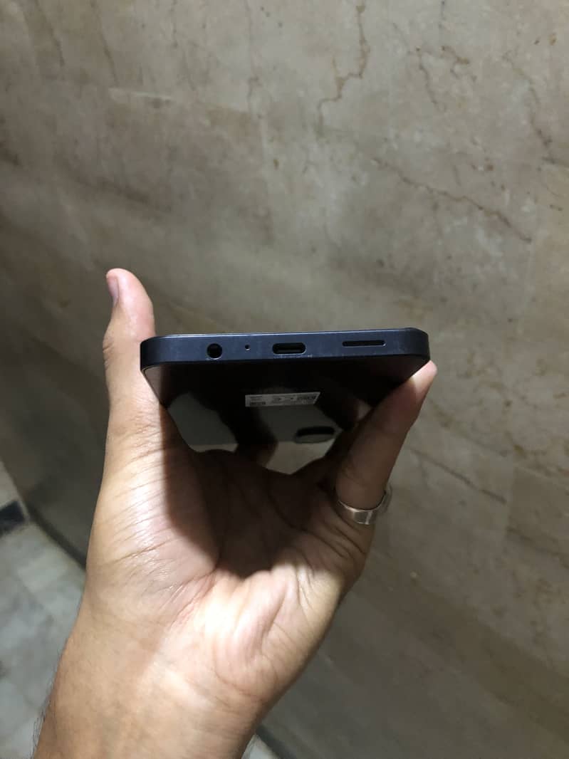 Samsung Mobile A07 3
