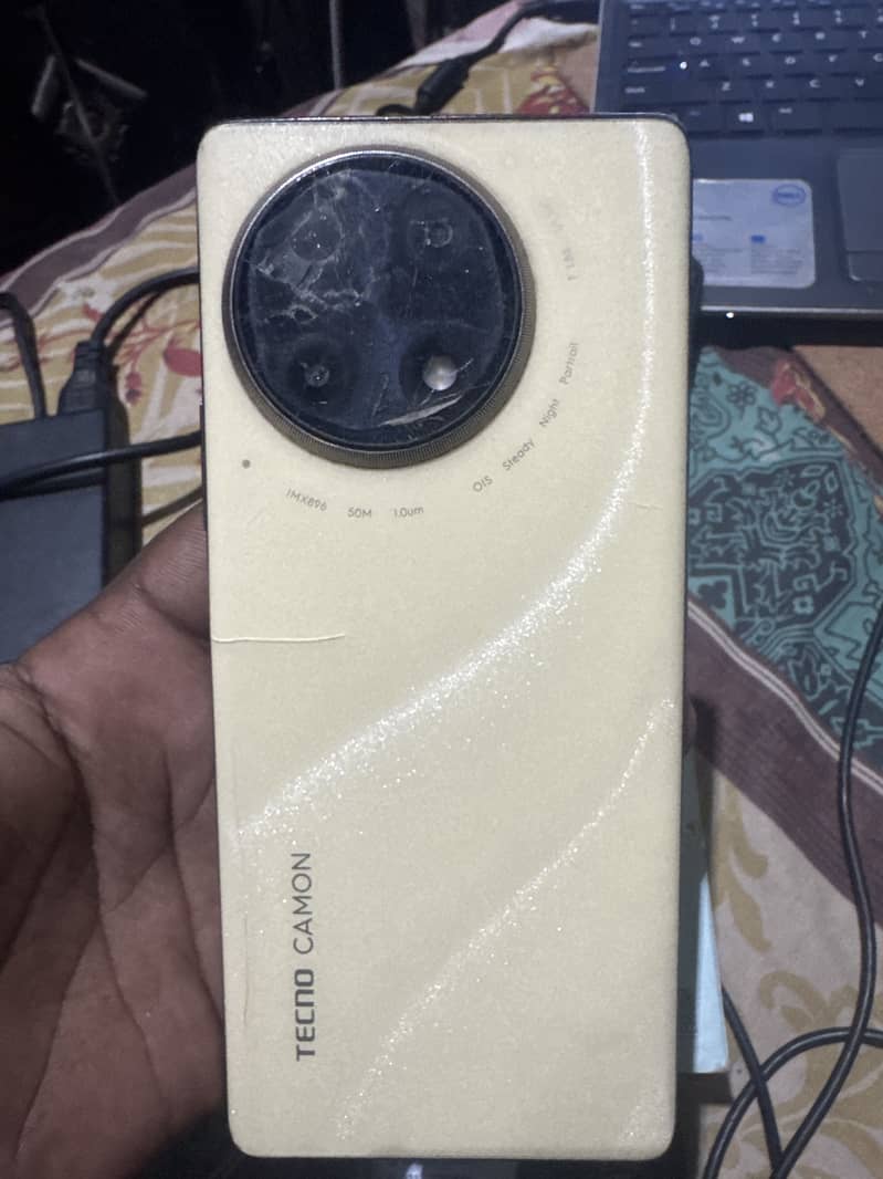 Tecno CAMON 30S 1