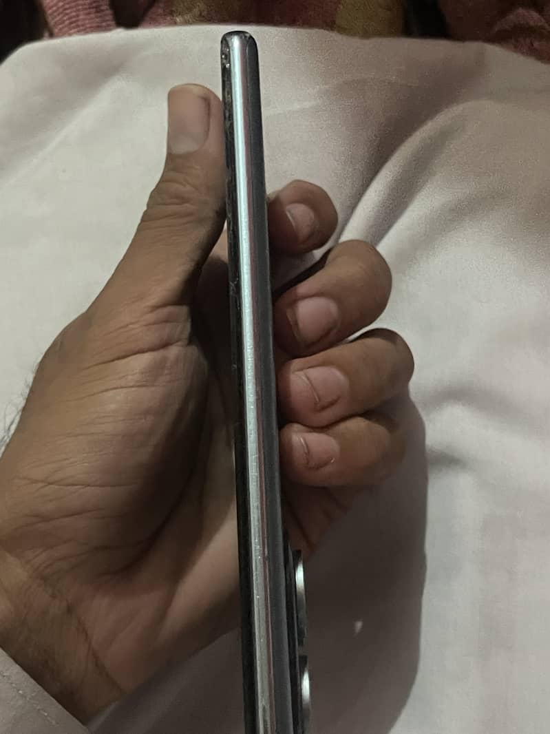 Xiaomi Redmi Note 14 Pro 5