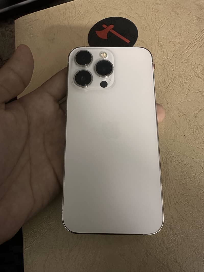 Apple iPhone 13 Pro 0
