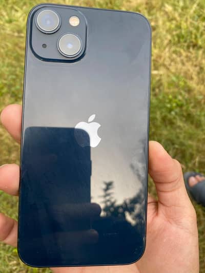 Apple iPhone 13