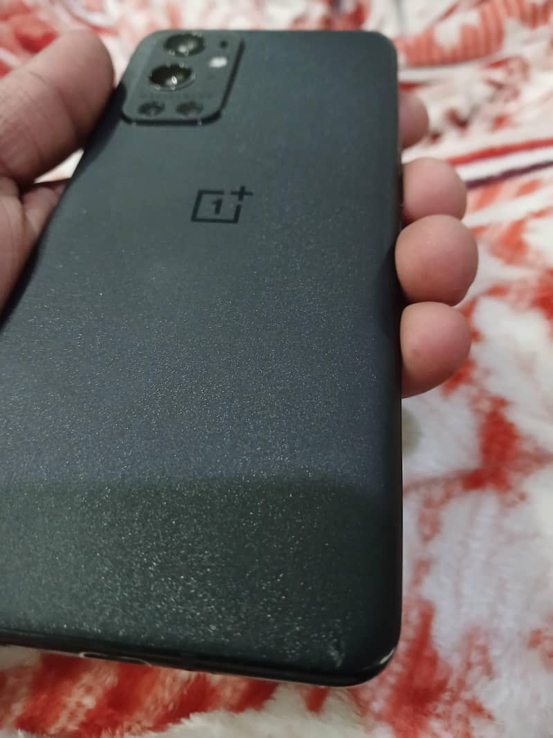 One Plus 9 Pro 1