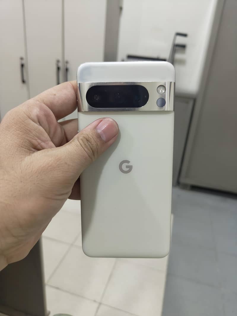 Google Pixel 8 Pro 1