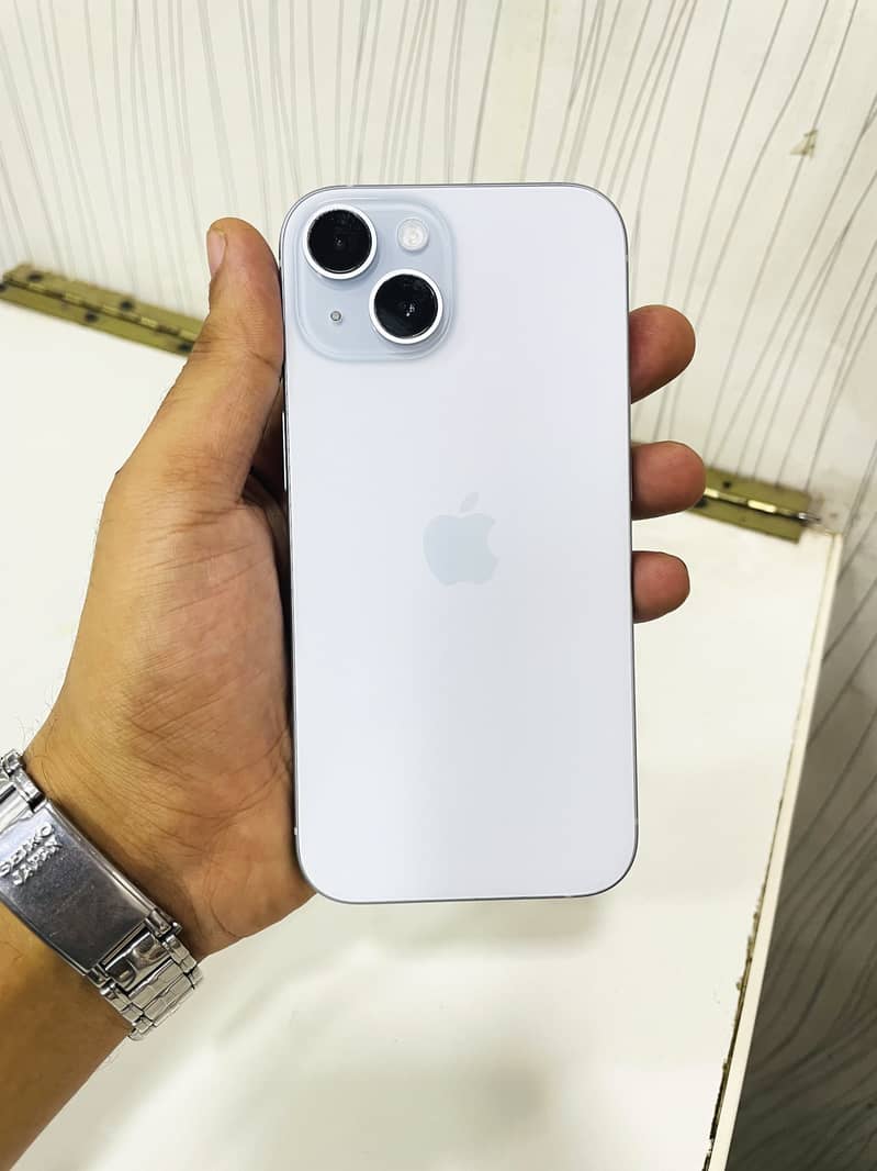 Apple iPhone 15 1