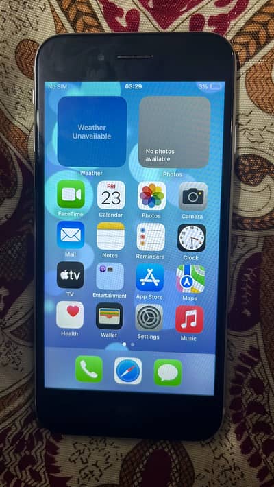 Apple iPhone SE