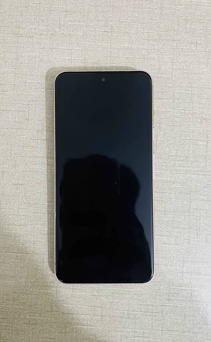 Google Pixel 8 official 1
