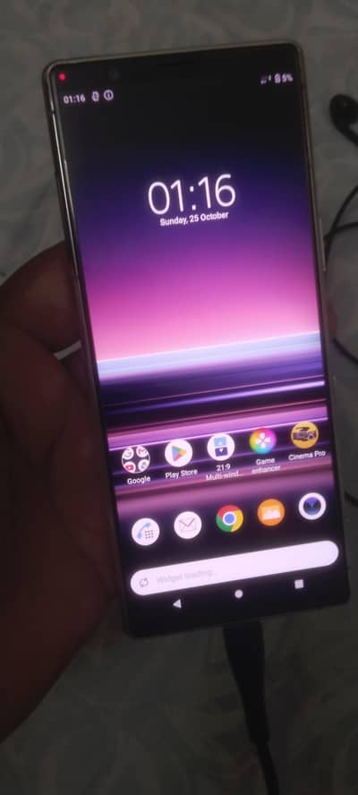 Sony 5 6/64.  gaming  phone