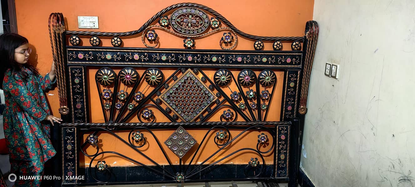 iron bed 3