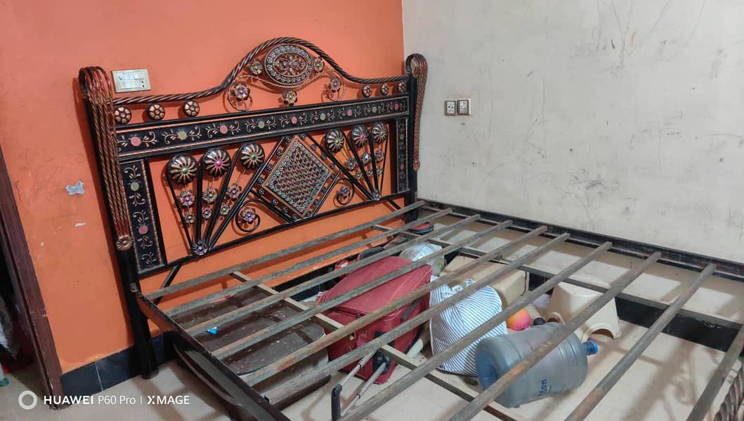 iron bed 5