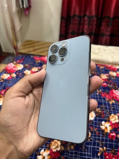 iPhone 13 Pro