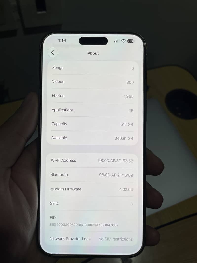 Apple iPhone 15 Pro Max 8