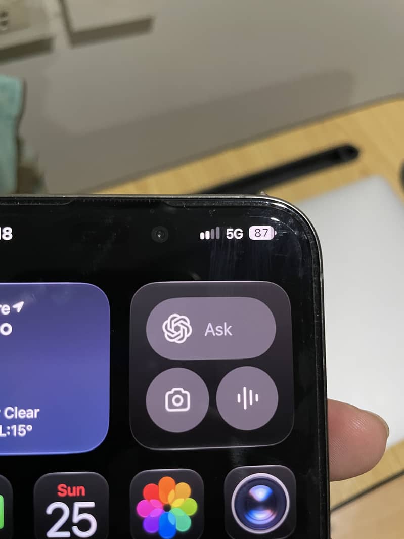 Apple iPhone 15 Pro Max 9