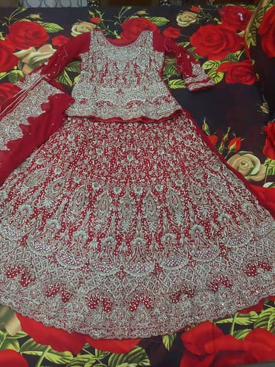 bridal lehnga for sale S/M
