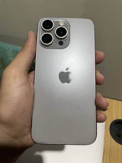 Apple iPhone 15 Pro Max