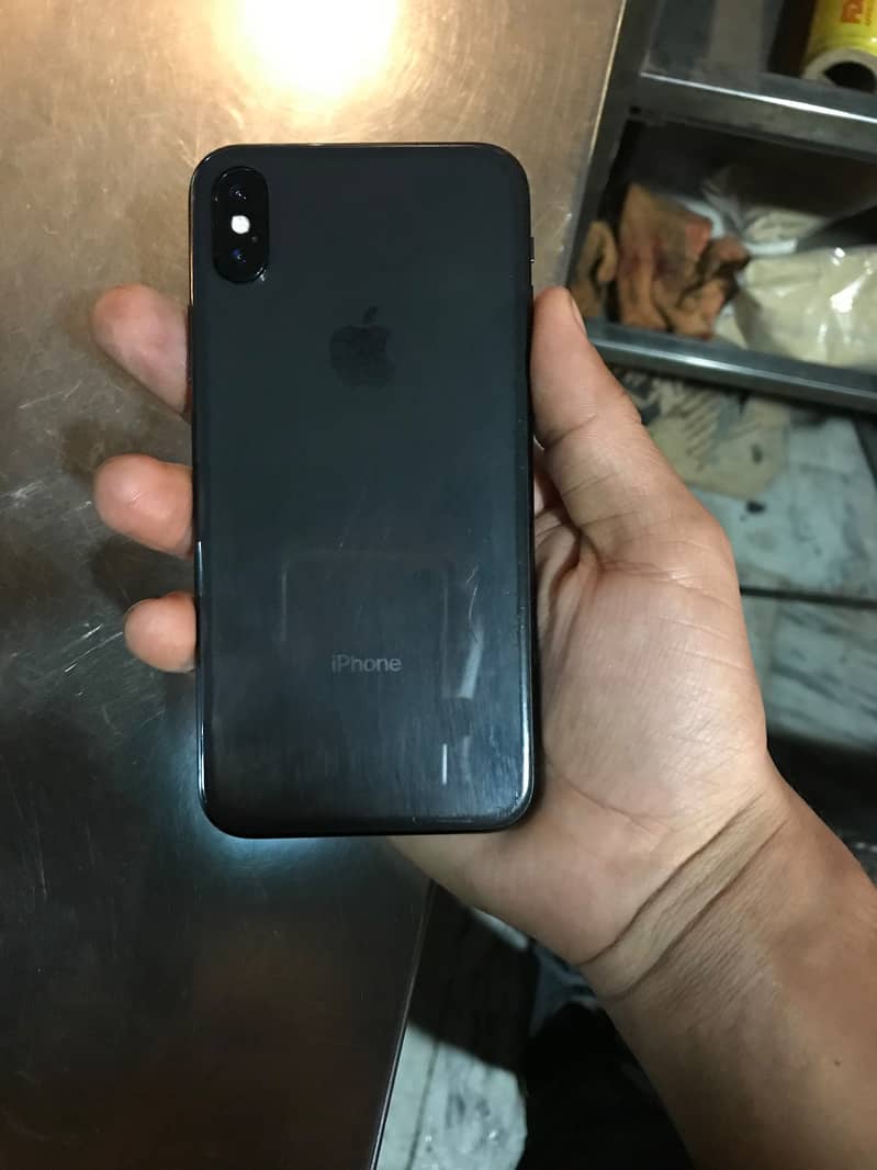 Apple iPhone X 3