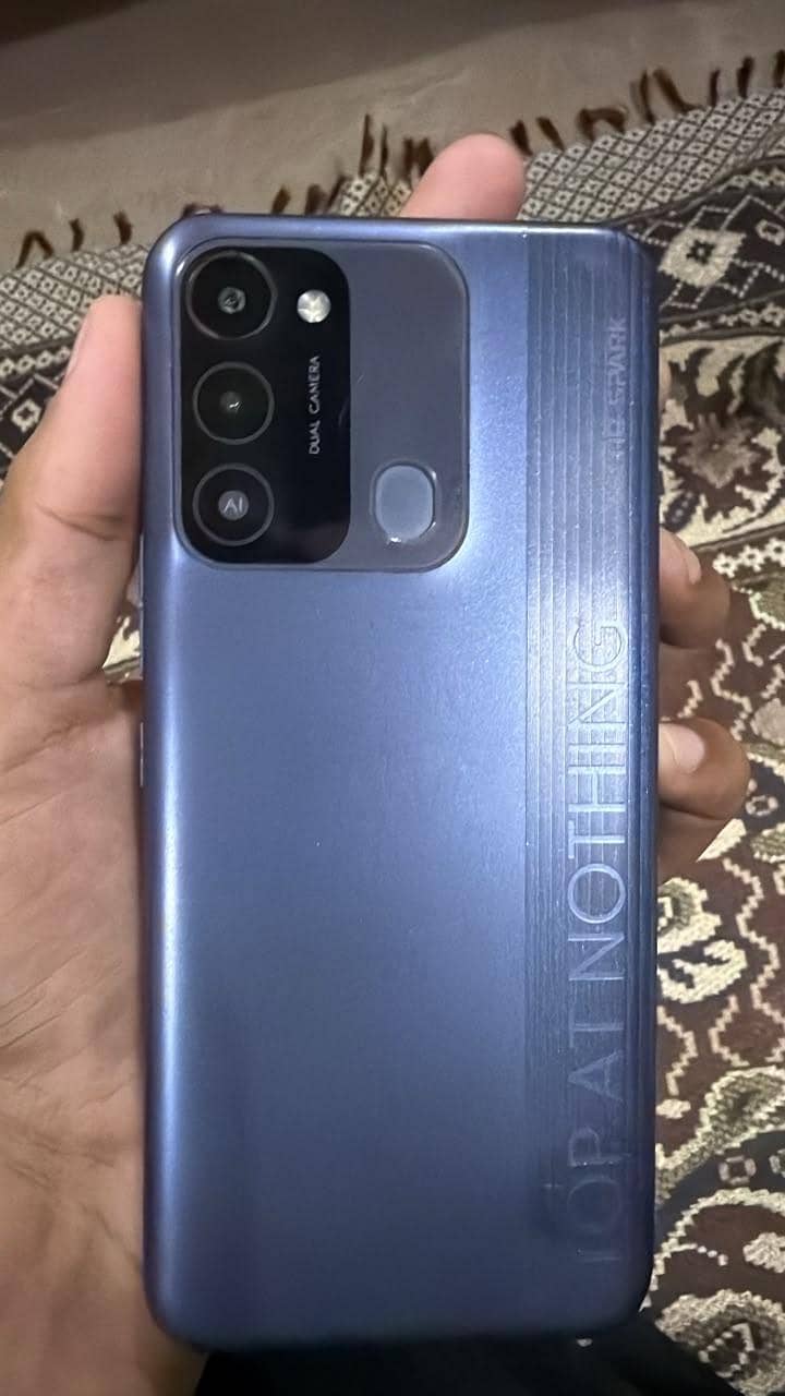 Tecno Spark 8C 0
