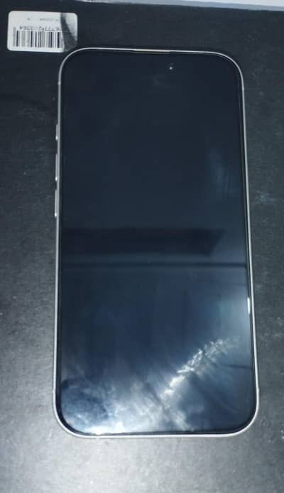 Apple iPhone 16