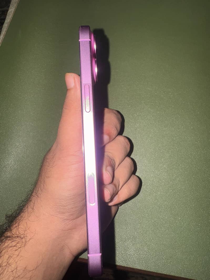 Apple iPhone 16 Plus 5