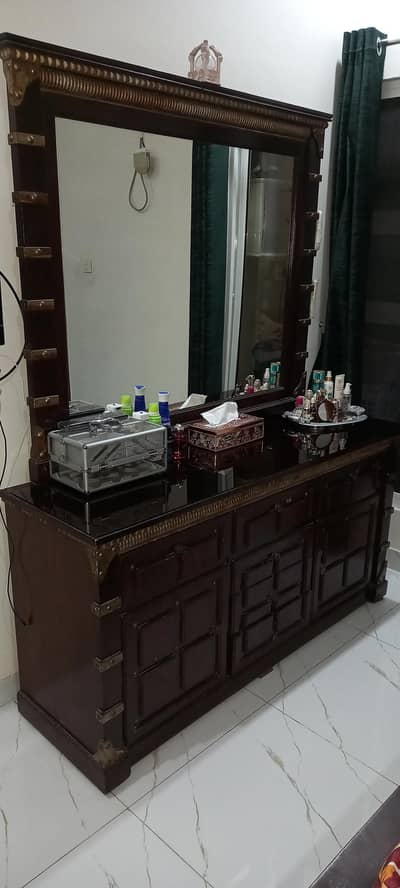 wood Dressing Table mirror size L=41" H=34"