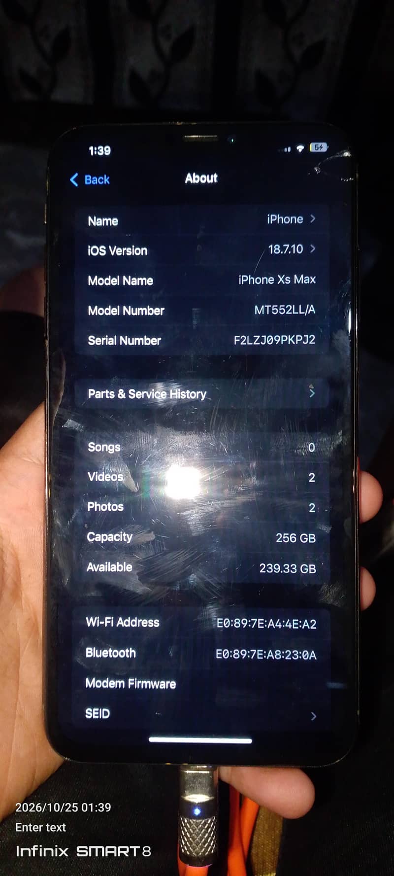 Apple iPhone X 4