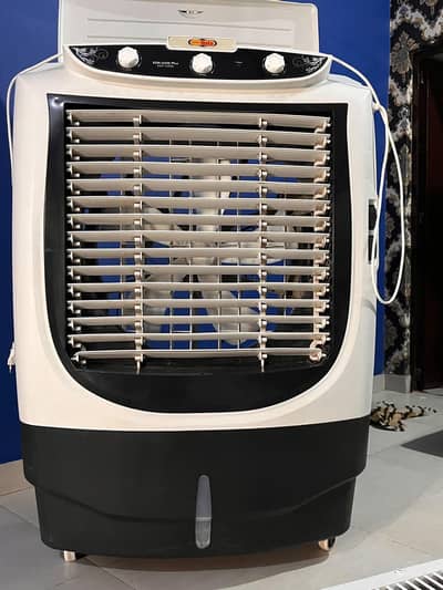 Air freezing cooler,,,,,,,extra freezing power,,,least used