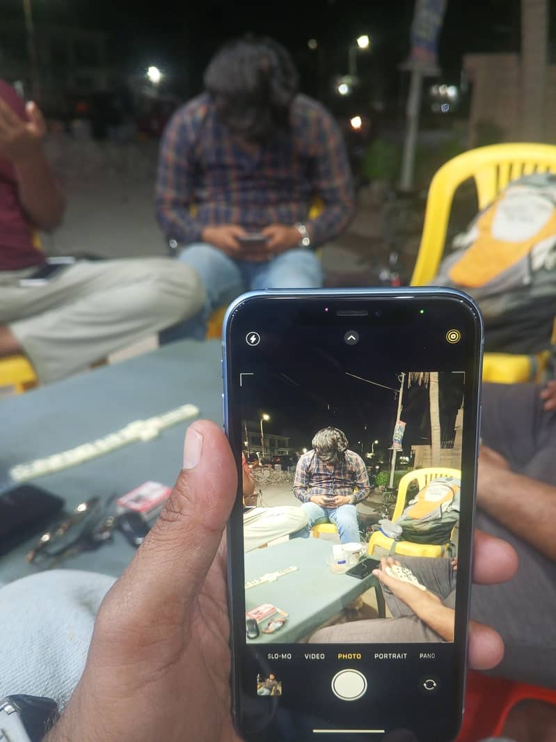 Apple iPhone XR 2