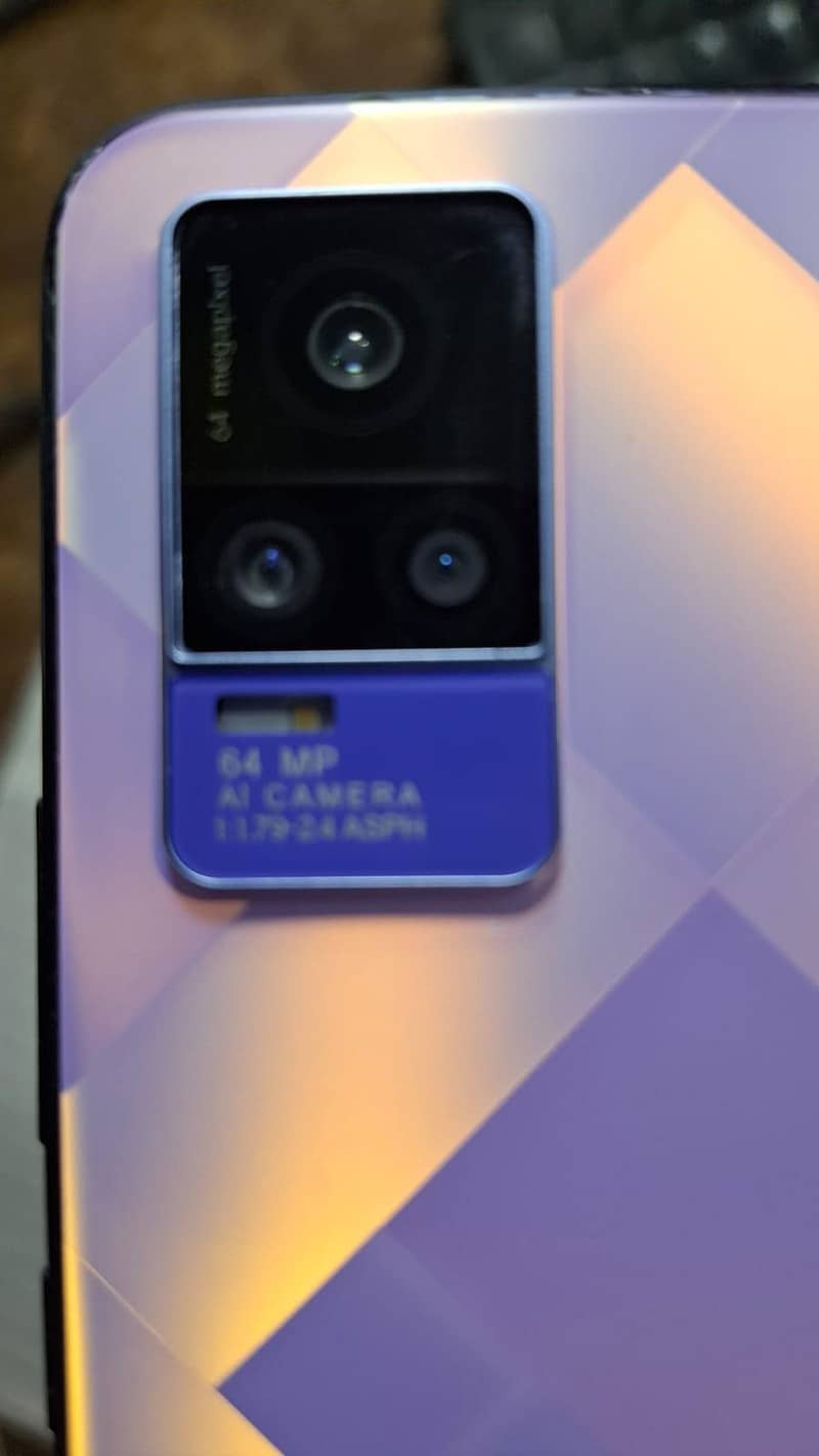 Vivo V21e 8