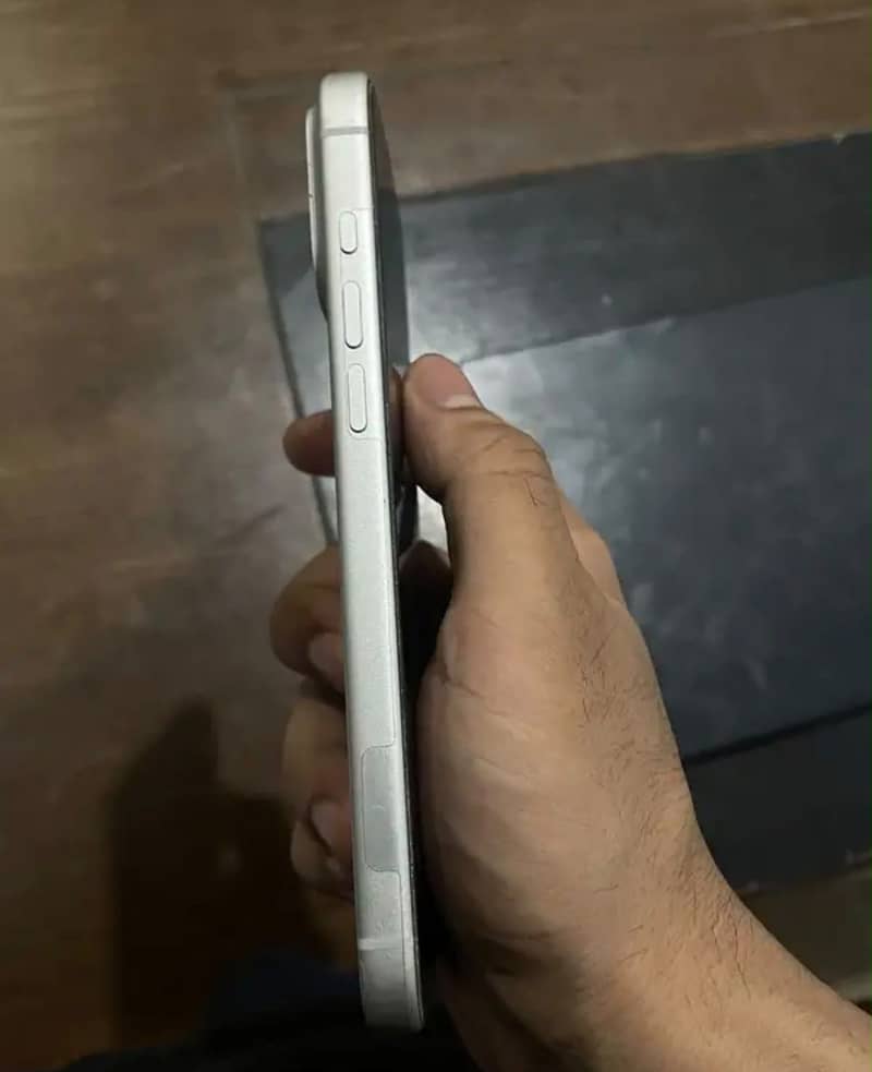 Apple iPhone 17 Pro Max JV 3