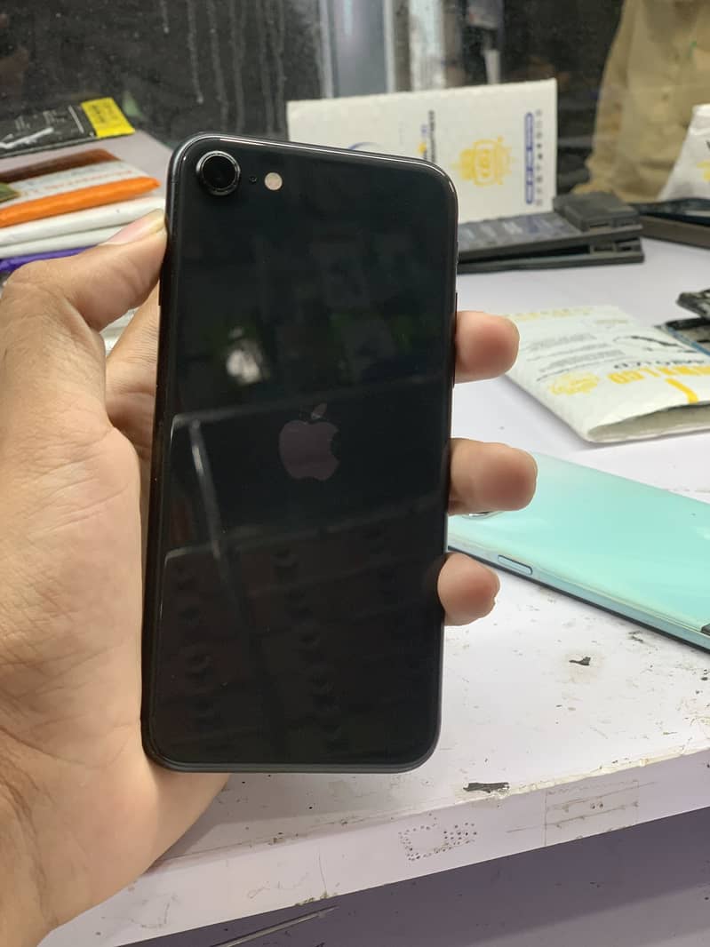 Apple iPhone SE 1
