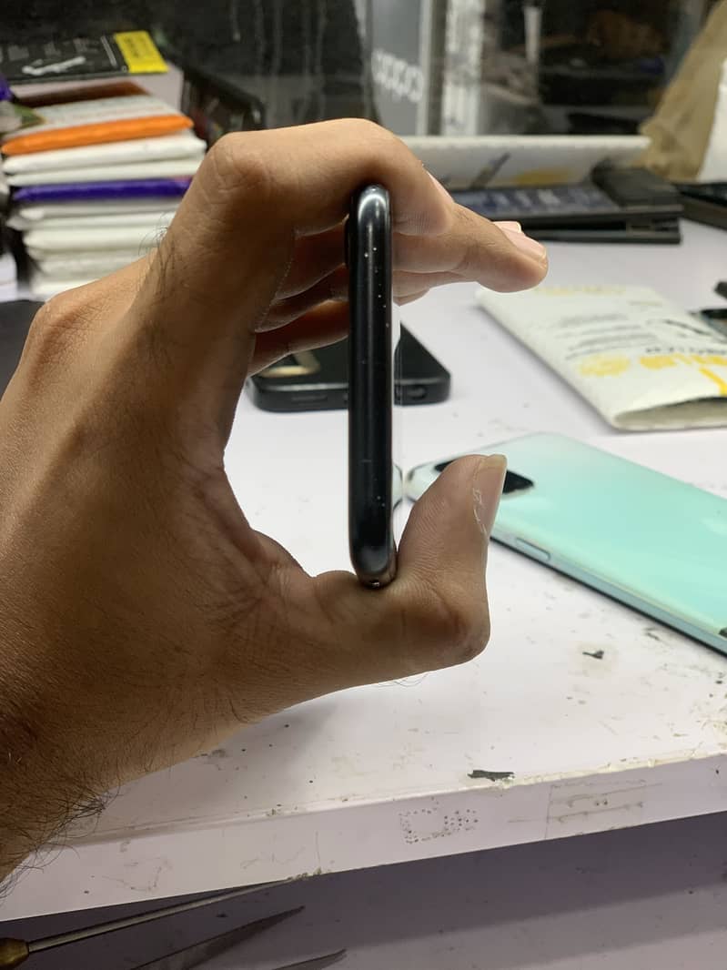 Apple iPhone SE 2