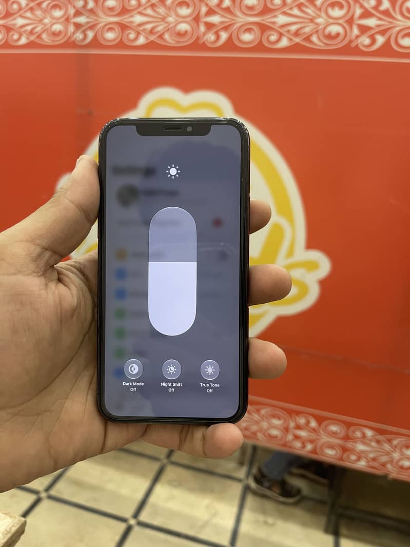 Apple iPhone 11 Pro 3