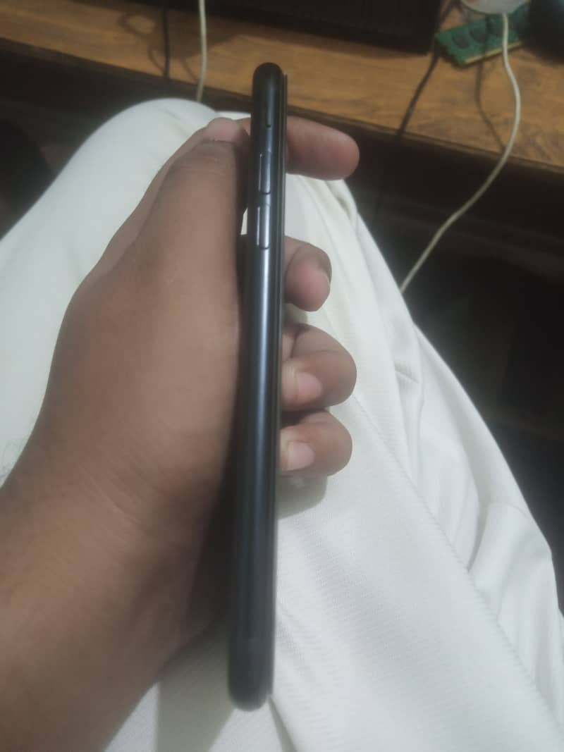 Apple iPhone SE 4