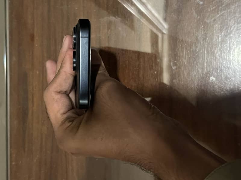 Apple iPhone 15 Pro 5