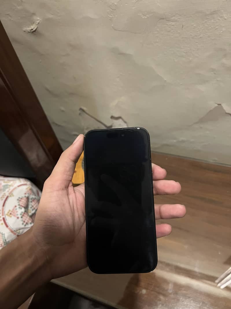 Apple iPhone 15 Pro 7