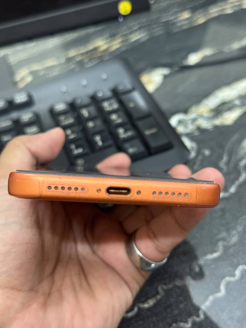 Apple iPhone 17 Pro Max 2
