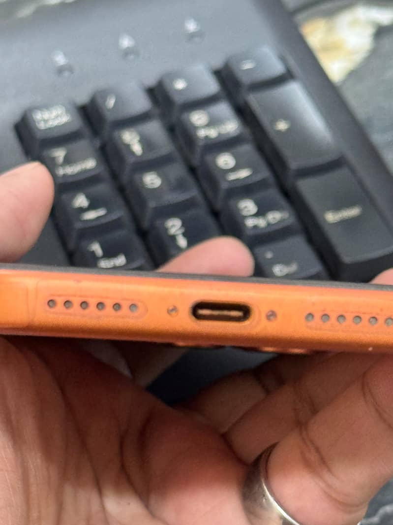Apple iPhone 17 Pro Max 3