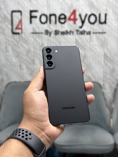 Samsung S22 Plus 8GB/128GB Online Pta Approved C Mint Condition