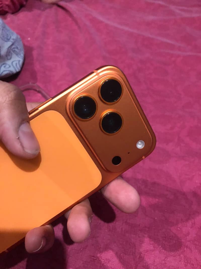 Apple iPhone 14 Pro 2
