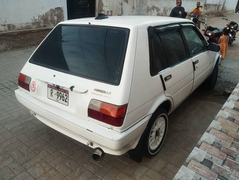 Toyota Corolla 1987 automatic 6