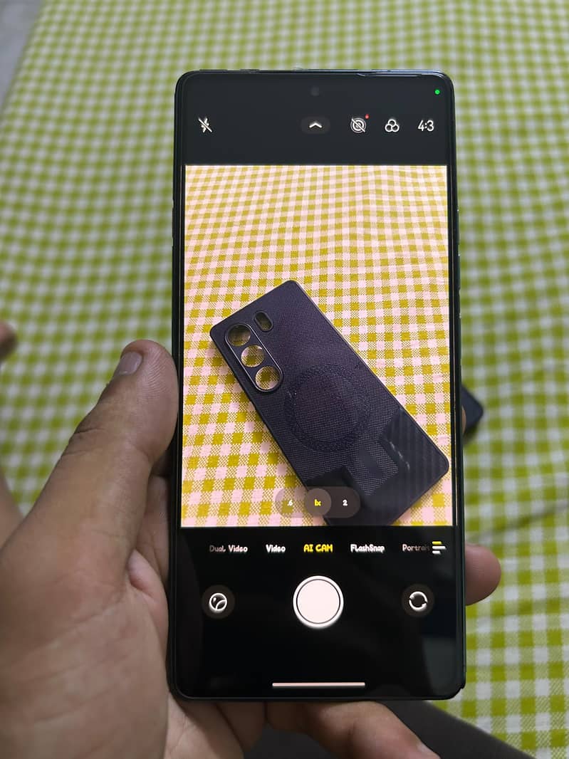 Tecno CAMON 40 1