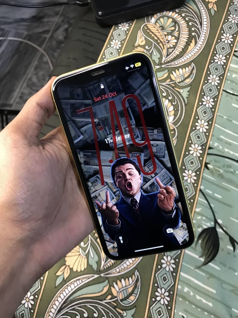 Apple iPhone 11 0