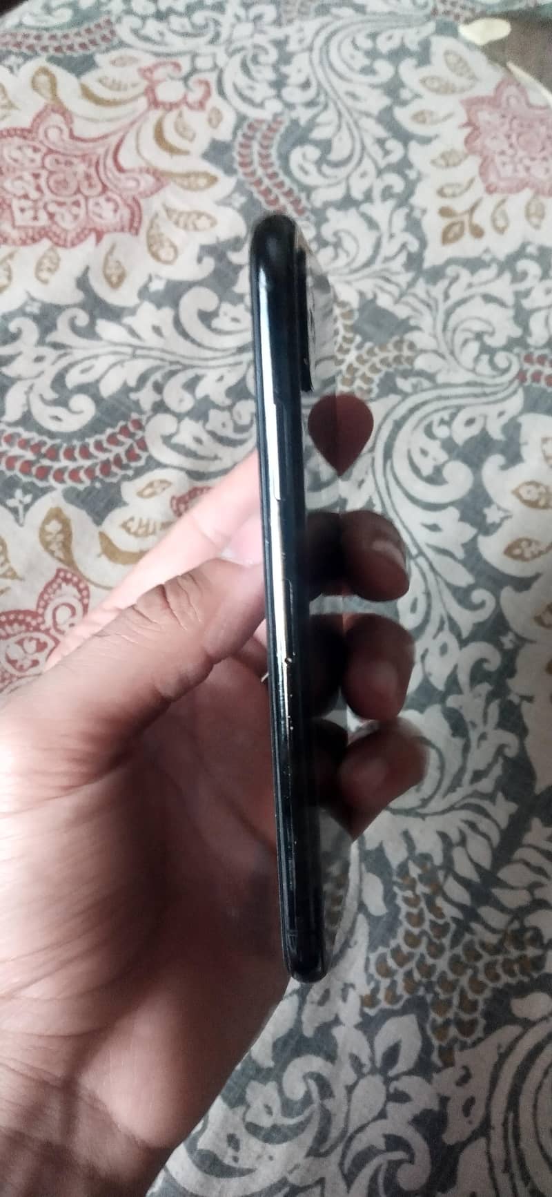 Apple iPhone XS 3