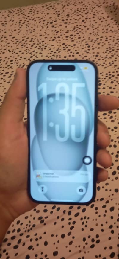Apple iPhone 15