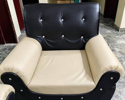 Premium 3+2+1 Sofa Set | Elegant Black & Cream Design