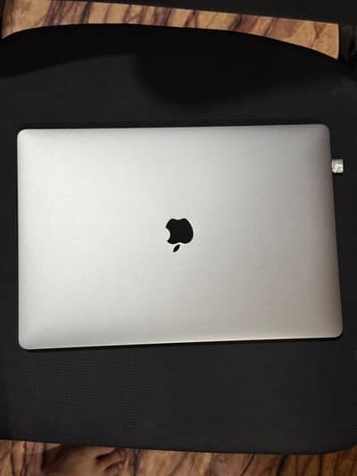 Apple MacBook Pro 16” 2019 | Core i7 | 16GB RAM | 512GB SSD